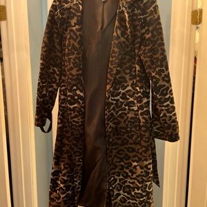 Size S Alfani leopard trench coat button down with belt